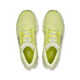 Et par On Cloudmonster 3 Dame løbesko i Limelight/Seedling, set ovenfra med snørebånd, mesh-overdel, On-logoer på indersålerne og den karakteristiske CloudTec-støddæmpning.