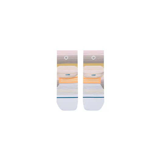Stance Express Light Quarter, Dame, Multi-sokker med vandrette striber i dæmpede pastelfarver, hvid tå og en behagelig pasform, der går til anklen.