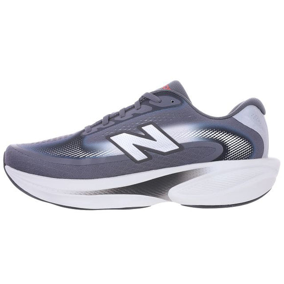 New Balance Freshfoam Ellipse, Herre, Magnet er en grå og hvid løbesko til mænd med et fedt hvidt N-logo, sort og hvid sål, moderne design og FreshFoam Ellipse-støddæmpning for komfort.