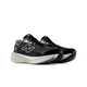 Et par New Balance Freshfoam X 860 V15 herreløbesko i sort med tykke hvide Fresh Foam X-såler, åndbar mesh-overdel og det karakteristiske N-logo på siderne – vist på hvid baggrund og ideelle som stabilitetsløbesko, der giver pålidelig støtte.