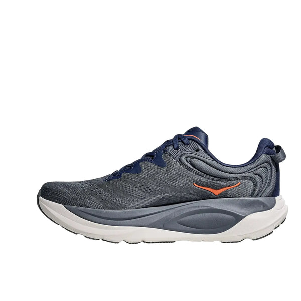 Hoka Gaviota 6 Herre i Midnight Blue/Faded Navy har en struktureret overdel, orange sidelogo, blå snørebånd og en tyk hvid sål. Vist i sideprofil på en almindelig hvid baggrund.