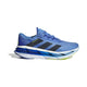 Adidas Adistar Byd løbesko herre i Blufus/Legink/Sslime har energireturnering for komfort og stabilitet, en støddæmpende sål og overdel i mesh. Vist med sideprofil på hvid.