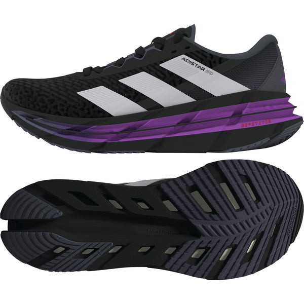 Adidas Adistar Byd løbesko herre har en sort overdel med hvide striber, lilla mellemsålsaccenter og en tyk polstret sål. Udsigten fra siden fremhæver designet, mens slidbanemønsteret i bunden giver ekstra stabilitet.