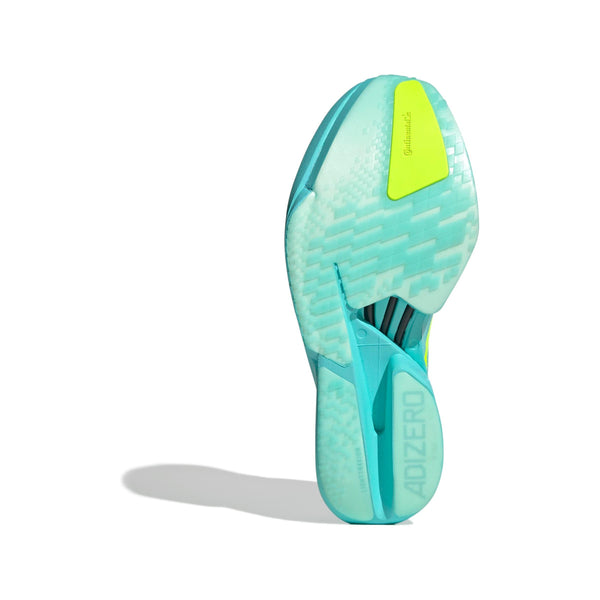 Billedet viser sålen på Adidas Adizero Adios Pro 4 (Herre, Flaaqu/Luclem/Minton) med en limegrøn Continental-gummisektion og slidbanemønster; "ADIZERO" er synlig på hælen.