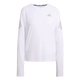 Adi365 Long Sleeve Shirt til kvinder fra Adidas har et almindeligt hvidt design, et lille Adidas-logo på venstre bryst og tre grå striber nær hver skulder, vist på en almindelig hvid baggrund.