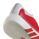 Nærbillede af hælen og sålen på Adidas Hyperboost Edge herre løbesko i Cloud White/Pure Ruby/Zero Metallic, der fremhæver den strukturerede hvide sål og "PUREBOOST 23"-printet - ideel til landevejsløb.