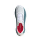 Set ovenfra fremstår Adidas Hyperboost Edge, Herre, Ftwwht/Petmet/Lucred som en hvid herreløbesko, der er udviklet til komfortabel løb på vej. Designet har blågrønne detaljer på siderne og en rød indersål med påtrykket »HYPERBOOST« i hvide bogstaver. Hvide snørebånd kombineres med åndbart mesh og slidstærke syntetiske materialer for at give optimal støtte.
