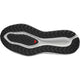 Billedet viser undersiden af Salomon Aero Glide 3 GRVL, Herre (White/Ftw Silver/Green Gecko), med en sort og hvid sål med sekskantede og zigzag-mønstre for greb samt en lille rød trekant nær midten.