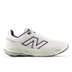 New Balance Freshfoam 860 V14, Herre, Sea er en hvid atletisk løbesko med overdel i mesh, sort og grå sål, fedt sort N-logo og "FRESH FOAM"-mellemsål - designet som en stabil og komfortabel løbesko til mænd.