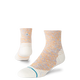 Stance Marshy Light Quarter strømper til kvinder i lilla, med et marmoreret mønster med hvid tå og hæl, lille logo nær toppen og vist på en almindelig hvid baggrund.
