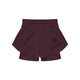Saysky Pace 2-i-1-shorts 3″ til kvinder i farven Burgundy har et lagdelt design i rødbrunt med en stjerne og ordet »SAYSKY« på venstre side. Disse løbeshorts til kvinder har en høj talje, der sikrer både komfort og stil, samt et lille logo-mærke foran på linningen.