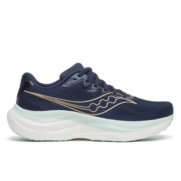 Saucony Ride 19 Dame i Navy/Aqua har en tyk hvid sål, gulddetaljer på siden og en letvægtsoverdel i mesh - ideel til daglig træning. Vist fra siden mod en hvid baggrund.