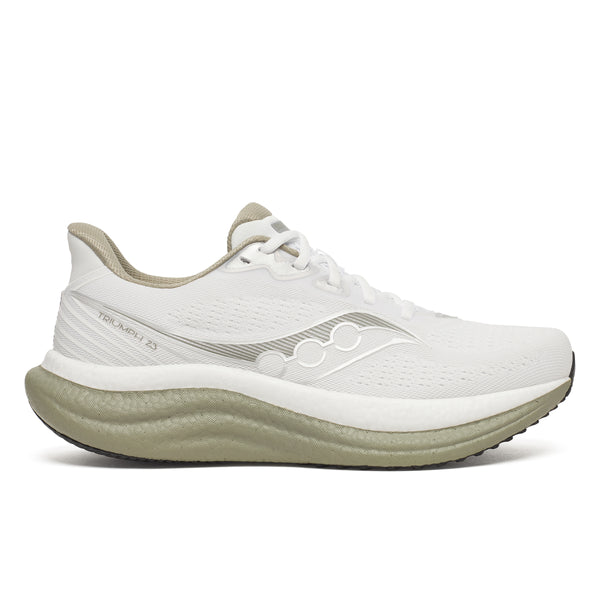 Saucony Triumph 23 til mænd i White/Laurel har lysegrå og beige detaljer, en tyk struktureret sål, snørelukning og et diskret logo på siden. Skoen er vist i profil på en hvid baggrund.
