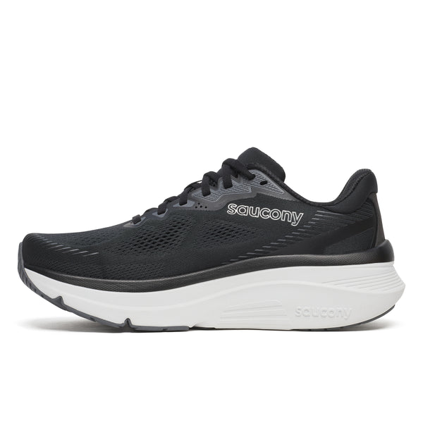 Saucony Guide 19, Herre, Black/Silver er en løbesko med overdel i mesh, hvid sål og logo på siden. Den giver høj støddæmpning og stabilitet og vises i profil på en almindelig hvid baggrund.