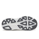 Billedet viser ydersålen på en Saucony Guide 19, Herre, Black/Silver-sneaker med hvid bund og mørkegrå geometrisk gummislidbane for stabilitet. "Saucony"-branding vises subtilt i midten.