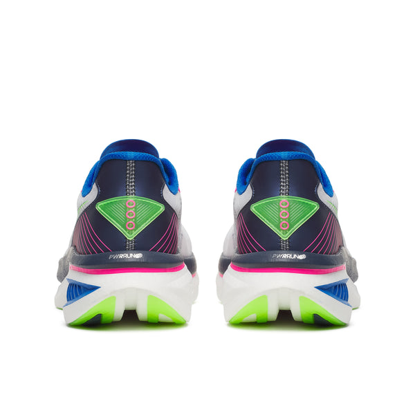 Et par Saucony Endorphin Azura løbesko til herrer i hvid/navy med grå og neonfarvede accenter, grønmarkerede såler og WAVIRUNS på hælen. Inspireret af PWRRUN PB-støddæmpning for komfort og performance.
