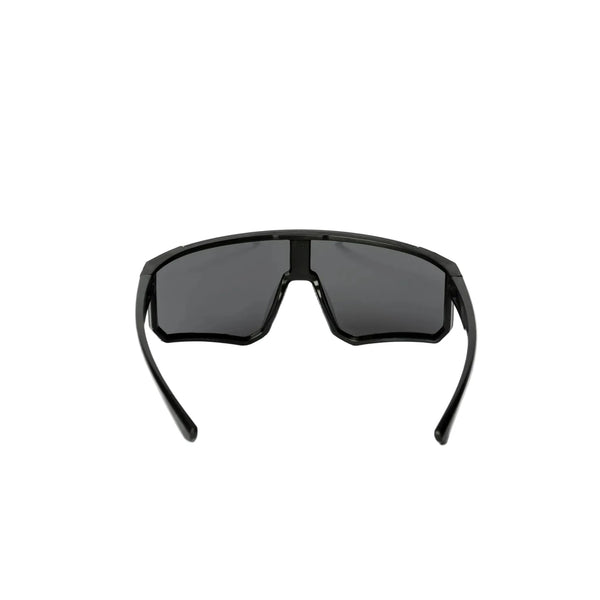 Black Sapa v. 2.0 Re-Run – sportsolbriller med omsluttende design, et enkelt sammenhængende glas og UV400-beskyttelse.