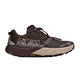 Her ses et profilbillede af en Hoka Speedgoat 7 GTX trailsko til mænd i farvekombinationen Spiced Chocolate / River Rock Grey, med en sort og lysebrun sål, et markant Hoka-logo på siden, et GORE-TEX-mærke, detaljer i gittermønster samt et Vibram-logo på ydersålen.