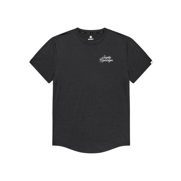 Sort Statement Combat Pro-T-shirt med et hvidt skriftlogo på venstre bryst.