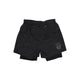 Saysky Tiger Pace 2-i-1-shorts 5′’, herre, sort camouflage: sorte 2-i-1-løbeshorts med et mørkt camouflagemønster og et lille tigerlogo på benet.
