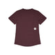 Her ses en ensfarvet Saysky Clean Combat Pro T-shirt med korte ærmer til kvinder i farven burgundy set bagfra, med et lille hvidt, rektangulært mærke med en sort stjerne nederst til højre. Denne hurtigtørrende T-shirt har en enkel rund halsudskæring, der sikrer både komfort og praktisk anvendelighed.
