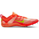 Et sidebillede af unisex Nike Zoom Victory XC 5 i Total Orange/Volt-Bright Crimson-Black viser en neongul swoosh, en tynd, gennemsigtig overdel og metalpigge. "BRING IT ALL" er trykt over swoosh'en.