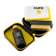 Crep Protect Cure Shoe Cleaning Kit, Unisex fra Crep Protect indeholder en gul og sort lynlåstaske, en Cure-flaske, en børste med træhåndtag og lette børster samt en foldet hvid klud - ideel til at holde dine løbesko pletfri.