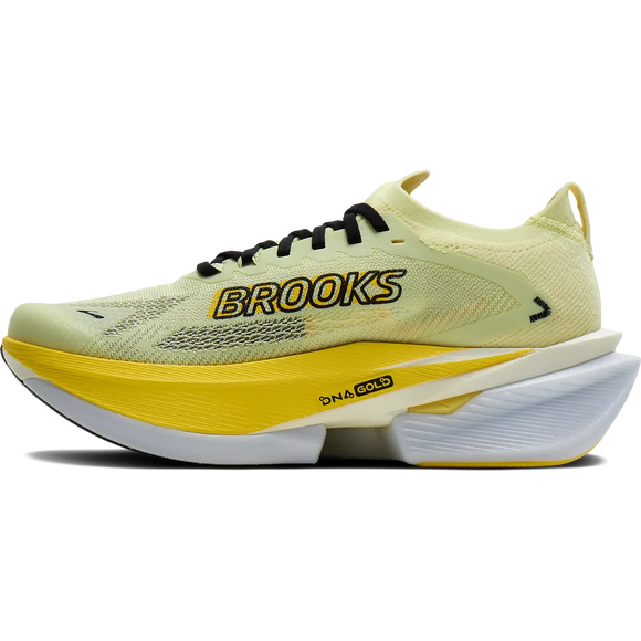 Et sidebillede af Brooks Hyperion Max 3 herre løbesko i Luminary/Cyber Yellow/Black med sorte snørebånd, en tyk polstret sål og "BROOKS" i fed sort og gul på siden.