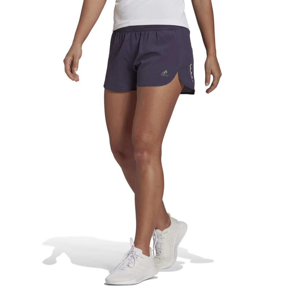Adidas Run Shorts | Lette og åndbare løbeshorts fra Adidas til kvinder | Marathon Sport